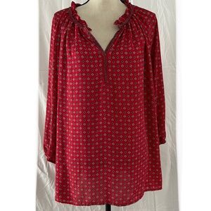 Max Studio Red Geometrical floral print blouse, v-neck w/ruffle details sz 2X